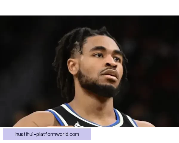 里弗斯谈托马斯被裁决定：有些事情无需公开讨论与他人无关